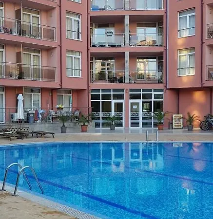 Apartamento Rainbow 3 *